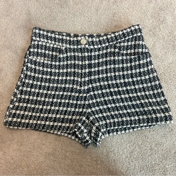 Zara black white textured woven tweed high waisted shorts Sz L NWT - Picture 4 of 15